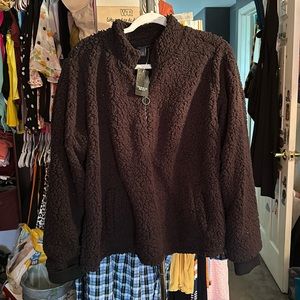 Torrid women’s black Sherpa half zip jacket